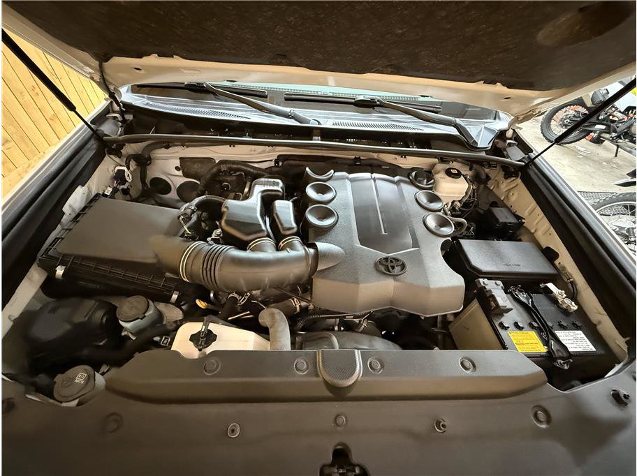 Used 2023 Toyota 4Runner SR5 AWD/4WD image 20