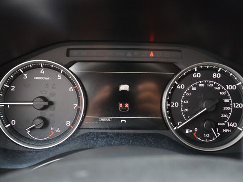 Used 2025 Mitsubishi Outlander SE image 36