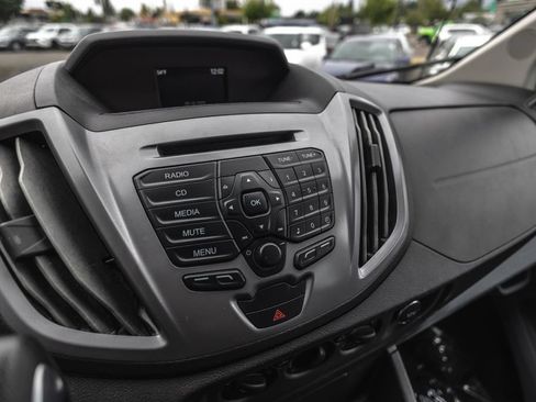 Used 2019 Ford Transit 350 XLT RWD image 11