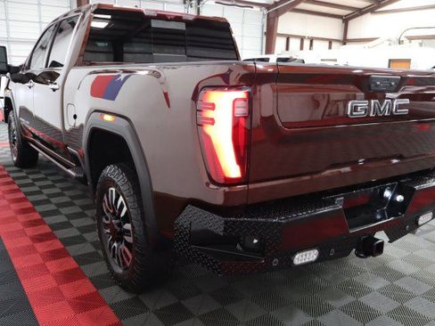 Used 2024 GMC Sierra 2500 Denali Ultimate AWD/4WD image 33