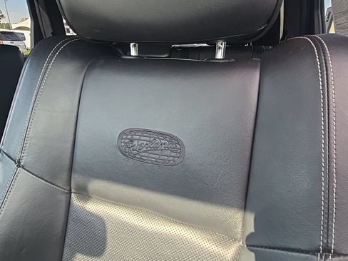 Used 2015 Jeep Grand Cherokee Overland AWD/4WD image 30