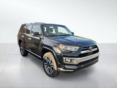 Used 2023 Toyota 4Runner Limited image 5