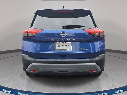 Used 2023 Nissan Rogue SV w/ SV Premium B Package image 7