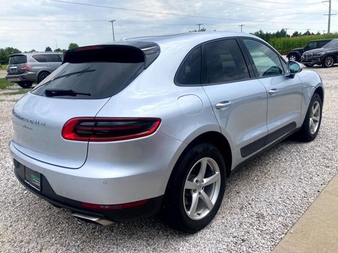 Used 2017 Porsche Macan AWD/4WD image 7