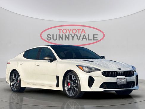 Used 2021 Kia Stinger GT1 image 10