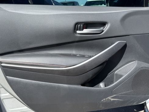 Certified 2025 Toyota Corolla SE image 16