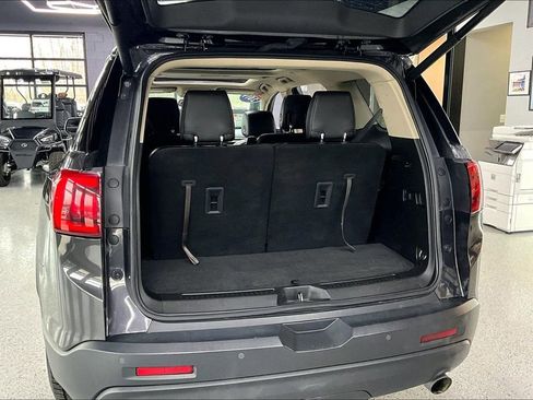 Used 2019 GMC Acadia SLT image 24