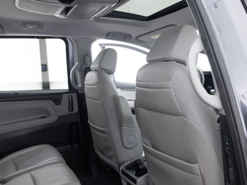 Used 2019 Honda Odyssey EX-L image 30