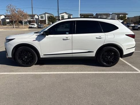 Used 2025 Acura MDX A-Spec image 2