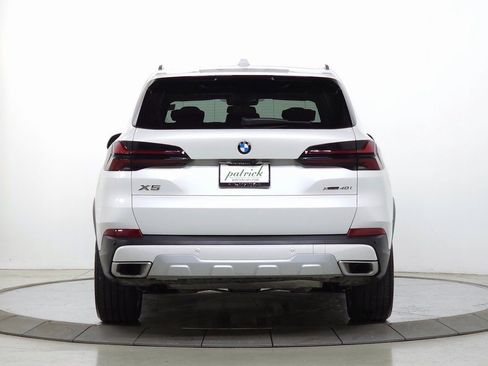 Used 2024 BMW X5 xDrive40i w/ Premium Package image 7