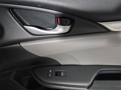 Used 2019 Honda Civic LX image 34