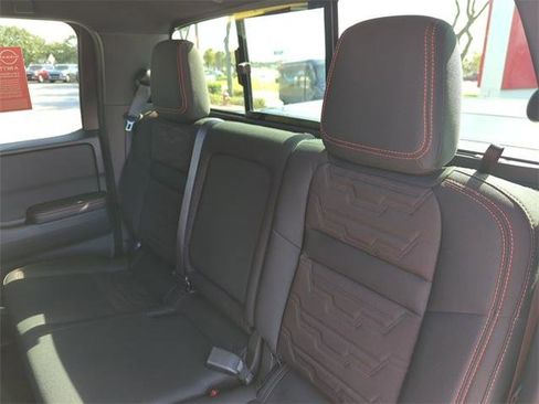 Certified 2025 Nissan Frontier PRO-4X w/ Tow Package image 25