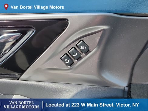 Used 2022 Subaru Outback Limited AWD/4WD image 12