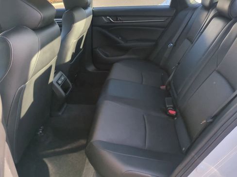 Used 2022 Honda Accord Sport image 19