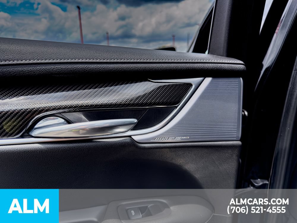 Used 2024 Cadillac XT6 Sport w/ LPO, Onyx Lite Package AWD/4WD image 18