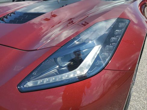 Used 2016 Chevrolet Corvette Stingray Coupe RWD image 11