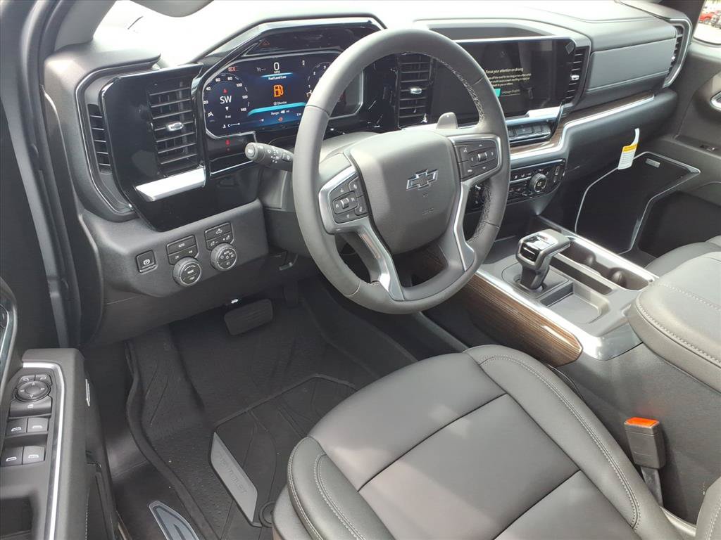 New 2026 Chevrolet Silverado 1500 RST w/ Convenience Package II AWD/4WD image 9