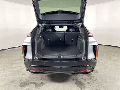 Used 2026 Cadillac Lyriq Sport image 27