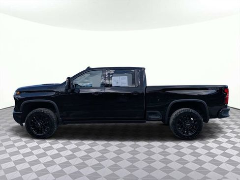 Used 2025 Chevrolet Silverado 2500 LTZ w/ LTZ Plus Package AWD/4WD image 5