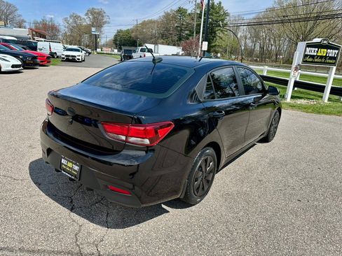 Used 2018 Kia Rio S image 8