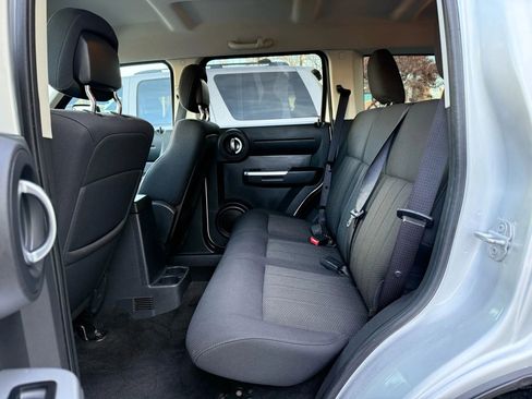 Used 2011 Dodge Nitro SXT image 24