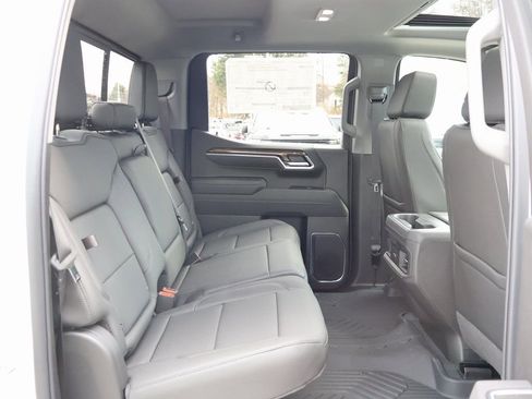 New 2026 Chevrolet Silverado 1500 LT Trail Boss w/ LT Trail Boss Premium Package image 39