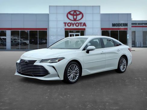 Used 2022 Toyota Avalon Limited w/ Advanced Safety Package image 1