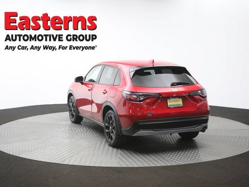 Used 2025 Honda HR-V Sport image 63