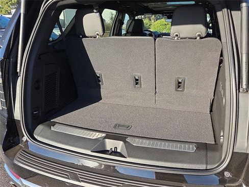 New 2026 Chevrolet Tahoe High Country image 7