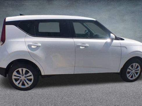 Used 2020 Kia Soul LX image 35
