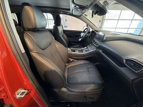 Used 2023 Hyundai Santa Fe Limited w/ Cargo Package image 26