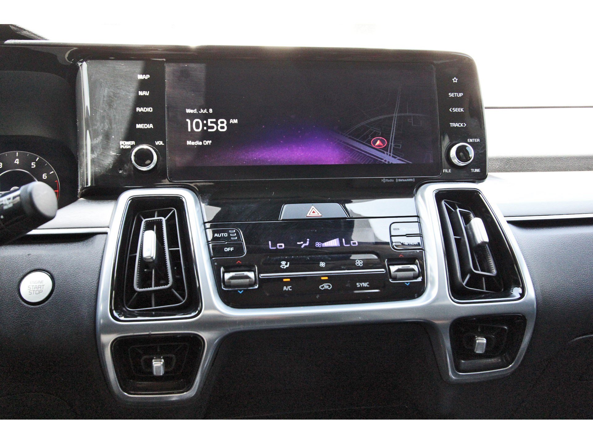 Certified 2023 Kia Sorento SX FWD image 29