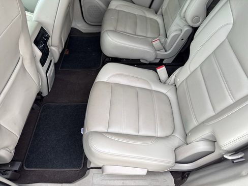 Used 2019 GMC Acadia Denali image 12