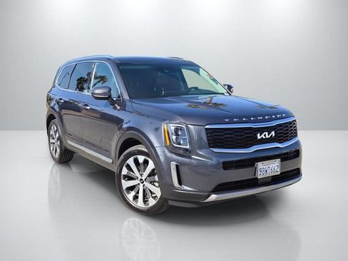 Used 2022 Kia Telluride EX w/ EX Premium Package FWD image 1