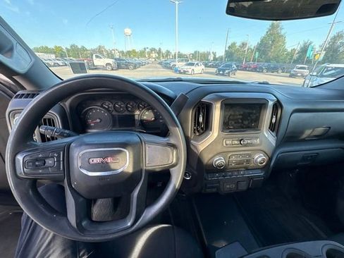 Used 2023 GMC Sierra 1500 Pro w/ Pro Value Package AWD/4WD image 11