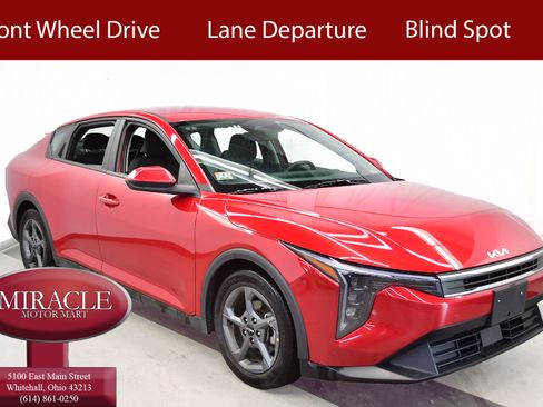 Used 2025 Kia K4 FWD image 1