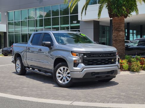 Used 2025 Chevrolet Silverado 1500 Custom AWD/4WD image 1