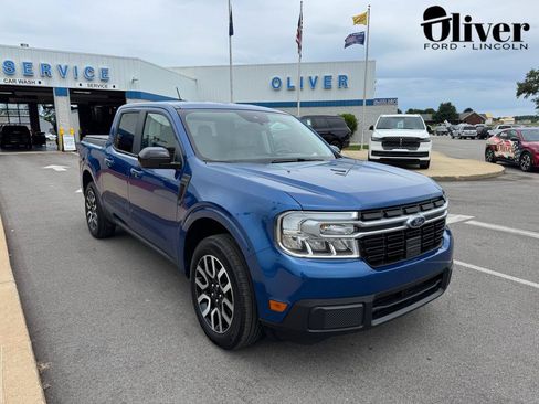 Used 2024 Ford Maverick Lariat AWD/4WD image 1