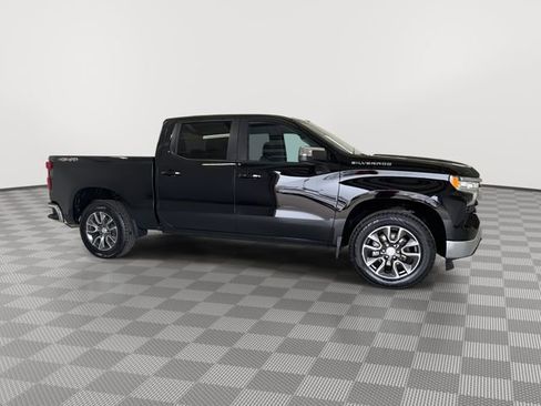 Certified 2024 Chevrolet Silverado 1500 LT AWD/4WD image 13