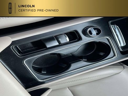 Certified 2024 Lincoln Corsair FWD image 33