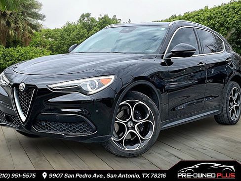 Used 2019 Alfa Romeo Stelvio Ti Lusso w/ Quick Order Package 22X Lusso image 1