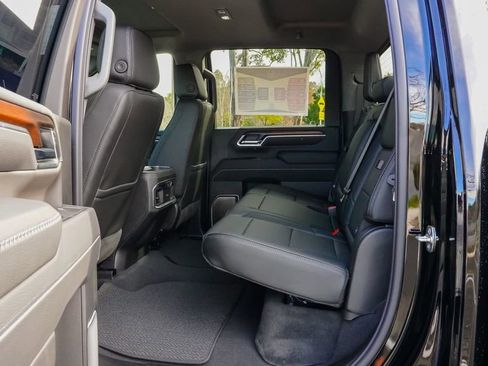 New 2026 GMC Sierra 2500 Denali w/ Denali Reserve Package image 12