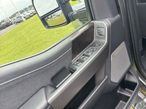 New 2026 Ford F250 Lariat w/ Lariat Premium Package AWD/4WD image 14