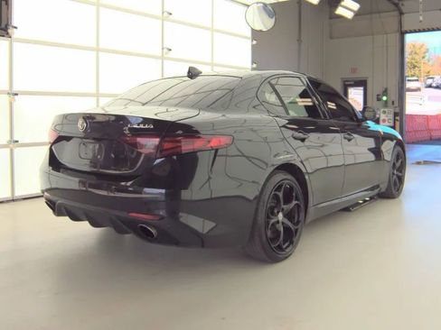 Used 2019 Alfa Romeo Giulia Ti Sport w/ Quick Order Package 22S Sport image 2