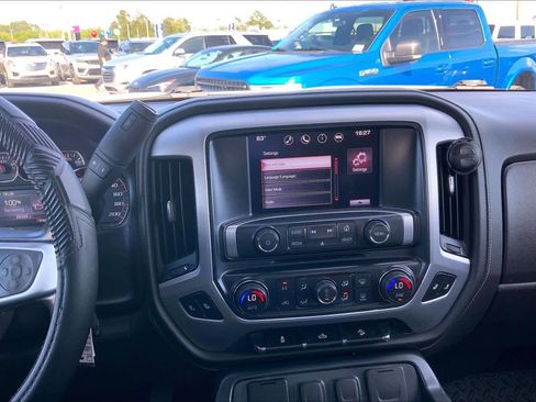 Used 2016 GMC Sierra 1500 SLE w/ Suspension Package, Off-Road image 7