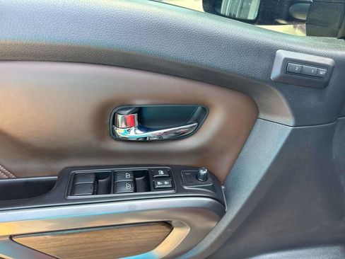 Used 2016 Nissan Titan Platinum Reserve RWD image 20