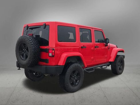 Used 2015 Jeep Wrangler Unlimited Sahara AWD/4WD image 7