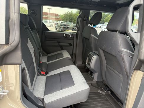 Used 2025 Ford Bronco Big Bend AWD/4WD image 24