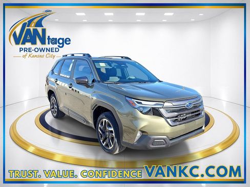 Certified 2026 Subaru Forester Limited AWD/4WD image 3