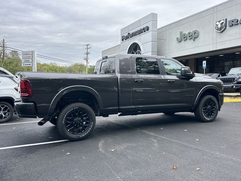 New 2026 RAM 2500 Limited image 18